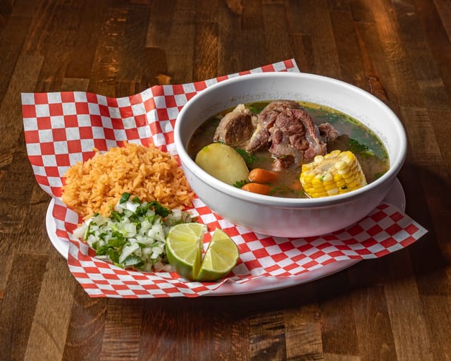 Caldo de Res.